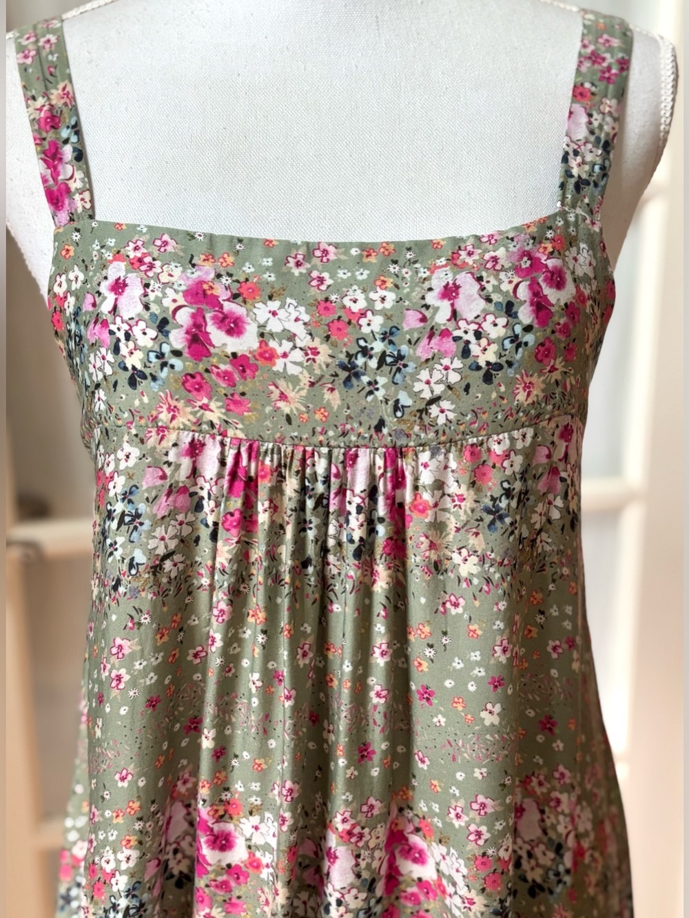 Silk Blend Floral Open Back Tie Dress Sage Green Romantic Cottagecore Boho S